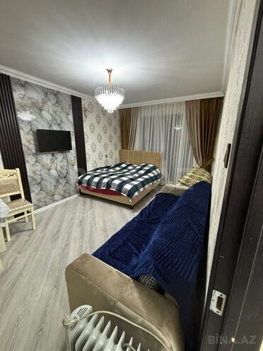 İcarəyə verilir 1 otaqlı köhnə tikili 45 m², Neftçilər m., photo 1 from 10