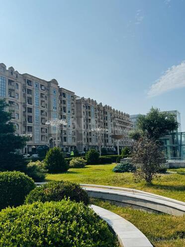 Satılır 2 otaqlı köhnə tikili 55 m², Gənclik m., photo 4 from 12