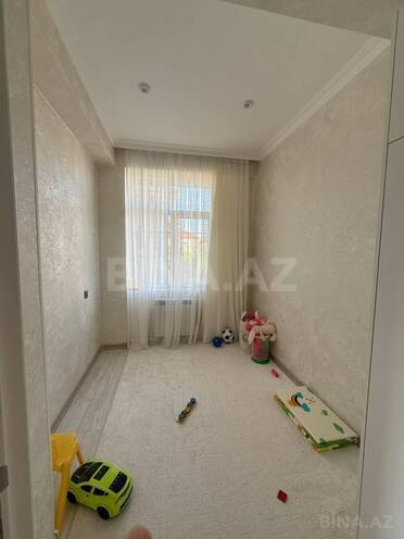 Продаётся 3-комн. вторичка 66 м², Бинагадинский р., photo 6 from 9