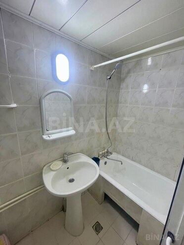 Сдаётся 2-комн. вторичка 60 м², м. Иншаатчылар, photo 6 from 9