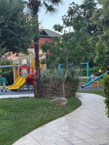 İcarəyə verilir 3 otaqlı yeni tikili 140 m², Nərimanov r., photo 28 from 32