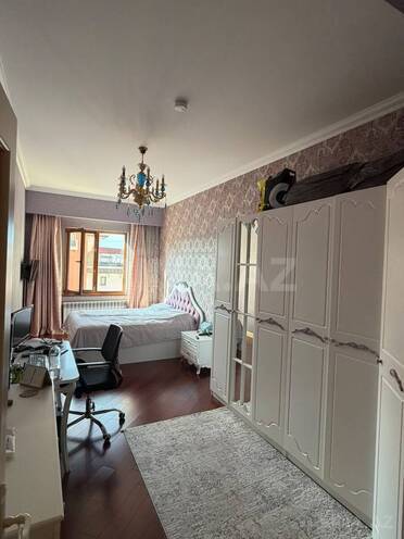 İcarəyə verilir 3 otaqlı yeni tikili 140 m², Nərimanov r., photo 10 from 32