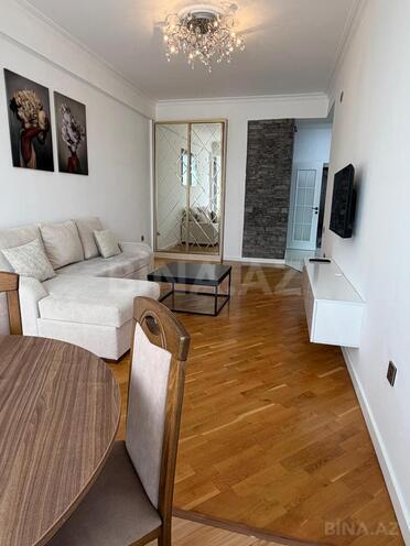 İcarəyə verilir 2 otaqlı yeni tikili 65 m², 28 May m., photo 1 from 14