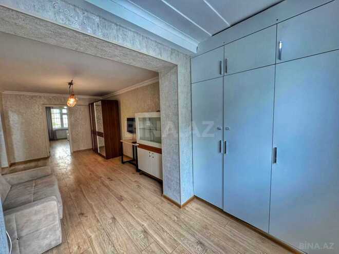 Satılır 2 otaqlı köhnə tikili 55 m², İnşaatçılar m., photo 5 from 15