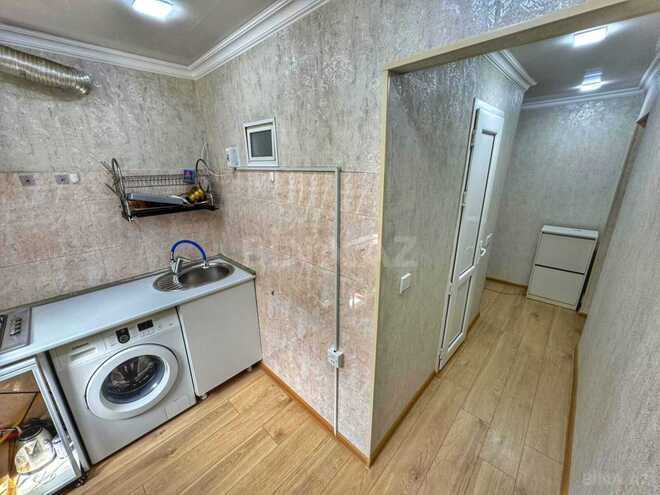 Satılır 2 otaqlı köhnə tikili 55 m², İnşaatçılar m., photo 10 from 15