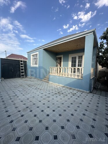 Satılır 3 otaqlı həyət evi/bağ evi 110 m², Ramana q., photo 1 from 16