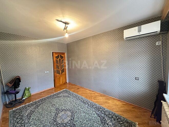 Продаётся 4-комн. вторичка 110 м², м. Кара Караев, photo 13 from 18