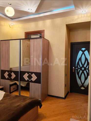 Сдаётся 3-комн. новостройка 70 м², м. Нефтчиляр, photo 7 from 16