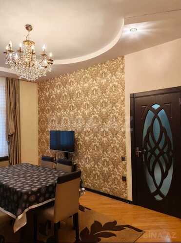 Сдаётся 3-комн. новостройка 70 м², м. Нефтчиляр, photo 4 from 16