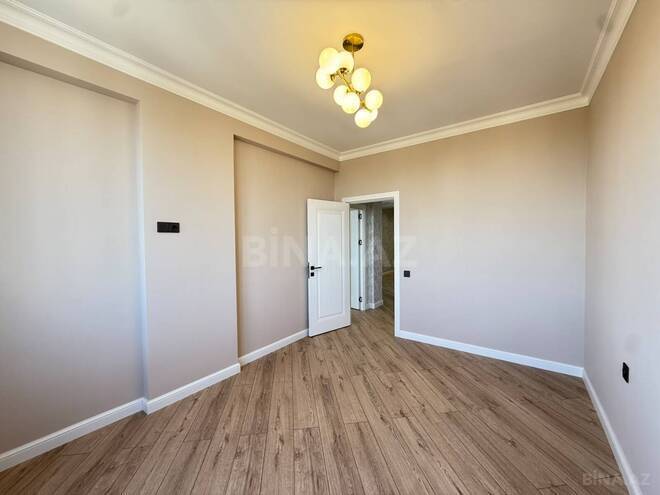 Продаётся 3-комн. новостройка 107 м², м. Кара Караев, photo 12 from 25