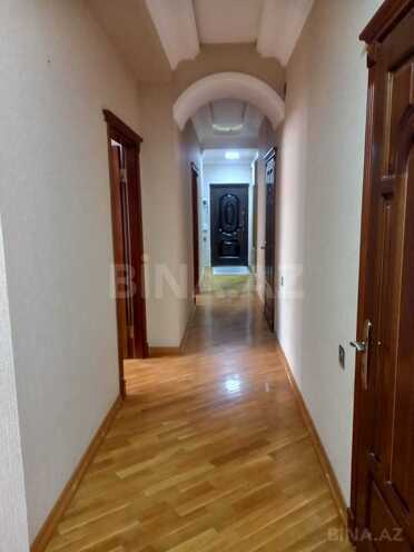 Сдаётся 3-комн. новостройка 140 м², м. Ази Асланов, photo 11 from 16