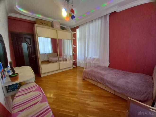 Сдаётся 3-комн. новостройка 140 м², м. Ази Асланов, photo 9 from 16