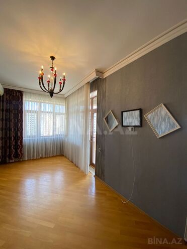 Продаётся 4-комн. новостройка 183 м², м. Элмляр Академиясы, photo 13 from 26