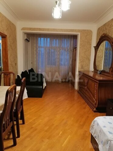 Сдаётся 2-комн. вторичка 65 м², м. Мемар Аджеми, photo 9 from 10