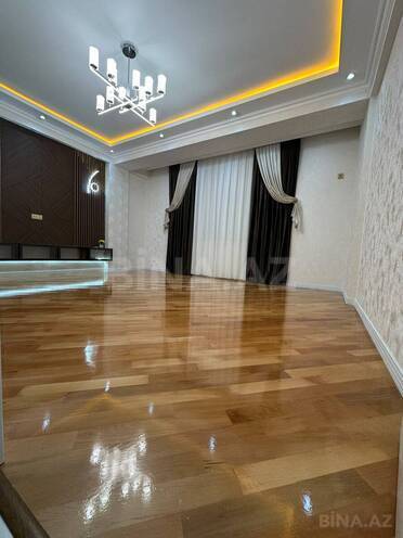 Продаётся 3-комн. новостройка 110 м², Абшеронcкий  р., photo 1 from 18