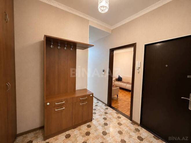 Продаётся 2-комн. вторичка 65 м², м. Иншаатчылар, photo 7 from 15