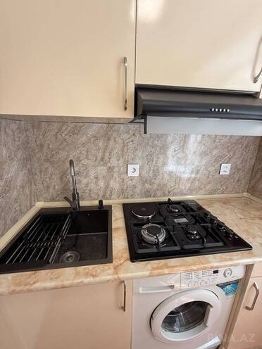 Satılır 2 otaqlı köhnə tikili 60 m², İnşaatçılar m., photo 12 from 29