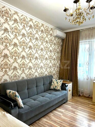 Продаётся 1-комн. вторичка 35 м², м. Ази Асланов, photo 6 from 14
