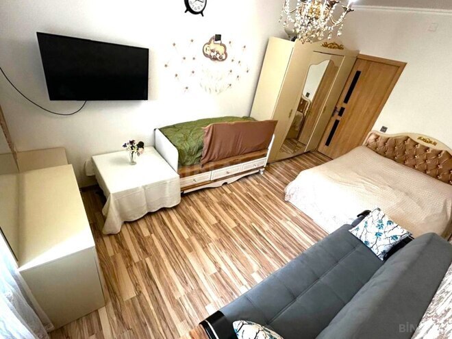 Продаётся 1-комн. вторичка 35 м², м. Ази Асланов, photo 4 from 14