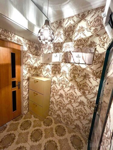 Продаётся 1-комн. вторичка 35 м², м. Ази Асланов, photo 12 from 14