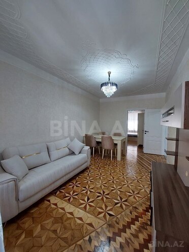 İcarəyə verilir 2 otaqlı köhnə tikili 55 m², Memar Əcəmi m., photo 1 from 7