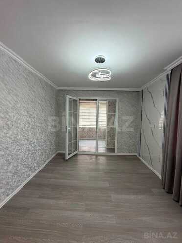 Продаётся 2-комн. вторичка 45 м², м. Нефтчиляр, photo 3 from 13
