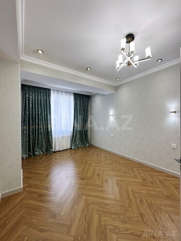 Продаётся 3-комн. новостройка 96 м², м. Нефтчиляр, photo 6 from 13