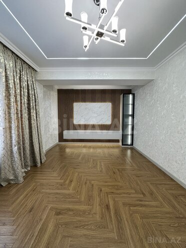 Продаётся 3-комн. новостройка 96 м², м. Нефтчиляр, photo 3 from 13