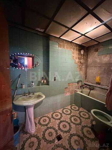 Satılır 4 otaqlı köhnə tikili 120 m², Həzi Aslanov m., photo 16 from 17