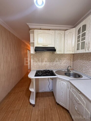 Продаётся 3-комн. вторичка 70 м², м. Нефтчиляр, photo 14 from 19