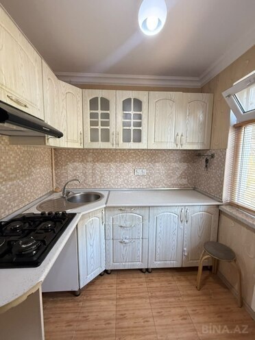 Продаётся 3-комн. вторичка 70 м², м. Нефтчиляр, photo 15 from 19