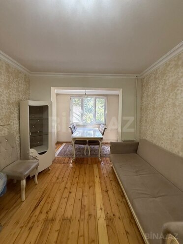 Продаётся 3-комн. вторичка 70 м², м. Нефтчиляр, photo 3 from 19