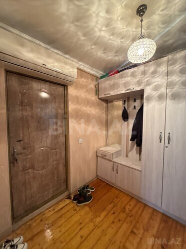 Продаётся 3-комн. вторичка 70 м², м. Нефтчиляр, photo 5 from 19