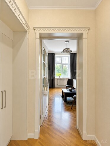 Продаётся 2-комн. вторичка 60 м², м. Ичеришехер, photo 7 from 14
