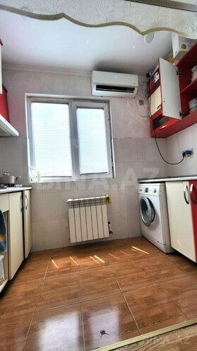 Satılır 3 otaqlı köhnə tikili 60 m², Azadlıq Prospekti m., photo 7 from 16