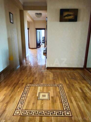 İcarəyə verilir 3 otaqlı yeni tikili 160 m², 28 May m., photo 10 from 15