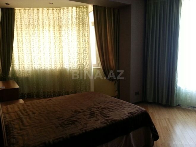 Продаётся 3-комн. новостройка 174 м², м. Низами, photo 14 from 26