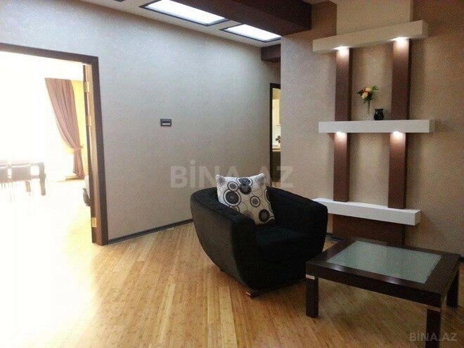 Продаётся 3-комн. новостройка 174 м², м. Низами, photo 9 from 26