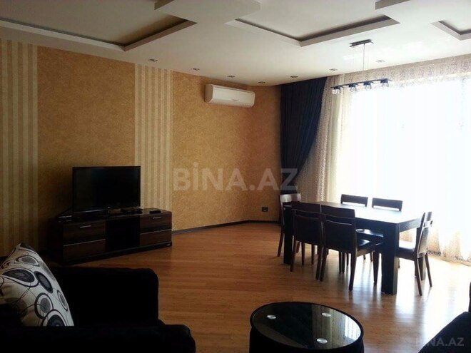 Продаётся 3-комн. новостройка 174 м², м. Низами, photo 4 from 26