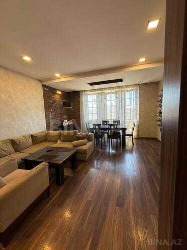 Satılır 3 otaqlı yeni tikili 123 m², İnşaatçılar m., photo 1 from 30