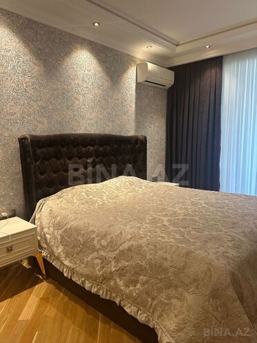 Сдаётся 3-комн. новостройка 148 м², м. 8 ноября, photo 1 from 24