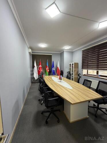 Сдаётся 4-комн. офис 142 м², м. Шах Исмаил Хатаи, photo 1 from 9