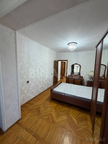 Satılır 4 otaqlı köhnə tikili 112 m², Memar Əcəmi m., photo 13 from 25