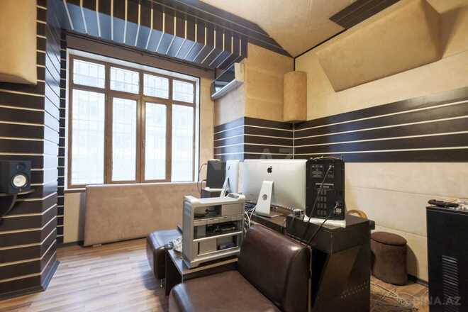 Продаётся 7-комн. офис 167 м², м. Элмляр Академиясы, photo 6 from 19