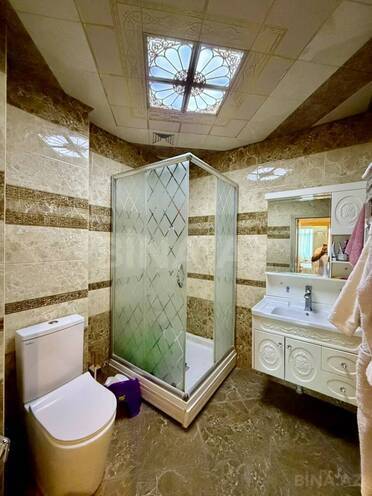Satılır 2 otaqlı köhnə tikili 65 m², Xalqlar Dostluğu m., photo 18 from 19