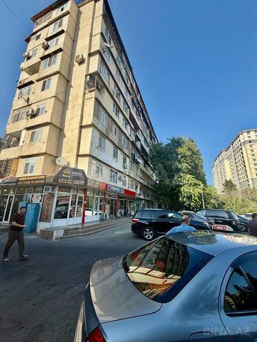 Satılır 2 otaqlı köhnə tikili 65 m², Xalqlar Dostluğu m., photo 3 from 19
