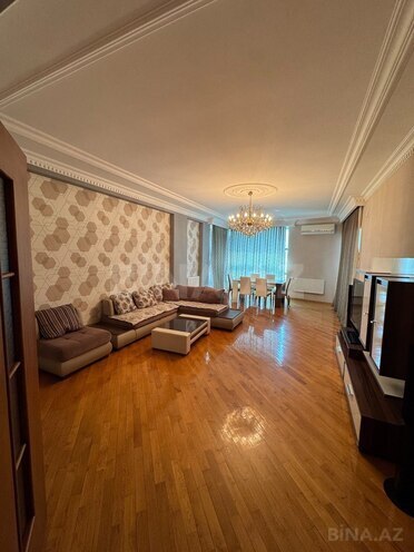 Сдаётся 4-комн. новостройка 200 м², м. 28 мая, photo 1 from 24