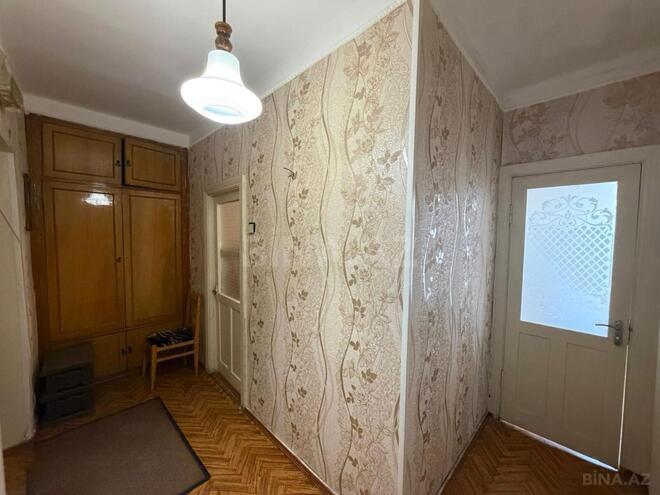 Satılır 2 otaqlı köhnə tikili 65 m², Xalqlar Dostluğu m., photo 17 from 21