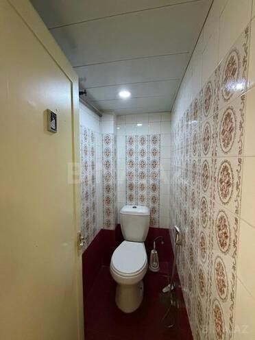 Satılır 2 otaqlı köhnə tikili 65 m², Xalqlar Dostluğu m., photo 20 from 21