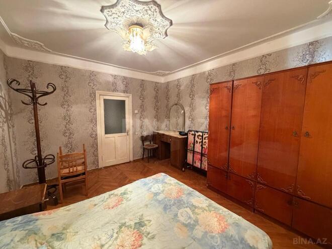Satılır 2 otaqlı köhnə tikili 65 m², Xalqlar Dostluğu m., photo 7 from 21